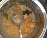 Foto langkah ke 2 dari resep Süss Kartoffel curry.