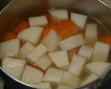 Foto langkah ke 3 dari resep Semur Ayam Lobak khas Jepang .