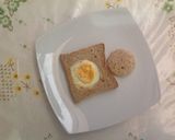 Foto langkah ke 4 dari resep Breakfast: Whole wheat & egg.