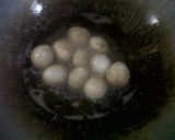 Foto langkah ke 1 dari resep Telur Puyuh Kuah Ebi.