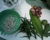 Foto langkah ke 3 dari resep Mie Kering Lado Hijau.