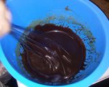 Foto langkah ke 5 dari resep Chocolate Coffee Ice Cream Cake.