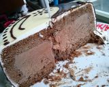 Foto langkah ke 11 dari resep Chocolate Coffee Ice Cream Cake.