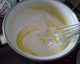 Foto langkah ke 6 dari resep Strawberry Japanese Cheesecake.