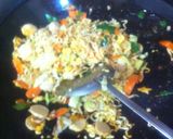 Foto langkah ke 5 dari resep Mie Goreng Sederhana.