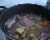 Foto langkah ke 1 dari resep Lamm Mit Kardamom - Kambing Kuah Kapulaga.