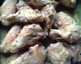 Foto langkah ke 5 dari resep Ayam Goreng Bumbu Kare.