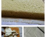 Foto langkah ke 7 dari resep Green Tea Swiss Roll.