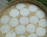 Foto langkah ke 7 dari resep Kerupuk Karak Bawang Khas Solo Tanpa Bleng (Boraks).