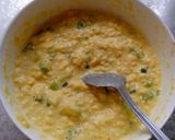 Foto langkah ke 4 dari resep Dadar Jagung Istimewa.