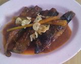 Foto langkah ke 5 dari resep Pari Asap Bumbu Rujak.