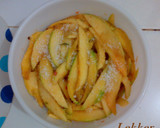 Foto langkah ke 4 dari resep Rujak Mangga Manalagi.
