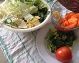 Foto langkah ke 2 dari resep Cap cay goreng .