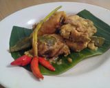 Foto langkah ke 4 dari resep Ayam Bumbu Kuning.
