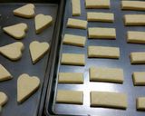 Foto langkah ke 3 dari resep Vanilla Shortbread.