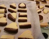 Foto langkah ke 6 dari resep Vanilla Shortbread.