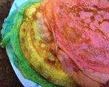 Foto langkah ke 6 dari resep Rainbow Mille Crepes (Part 1).