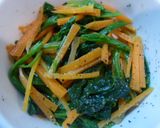 Foto langkah ke 3 dari resep Salad horenso dan wortel.