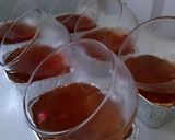 Foto langkah ke 4 dari resep Pomegranate & Lychee Pudding.