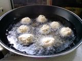 Bola-Bola Tahu 
