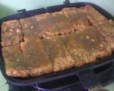 Foto langkah ke 5 dari resep tempe bakar tabur kacang.