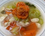 Foto langkah ke 7 dari resep Sup Wortel Gambas (Oyong).