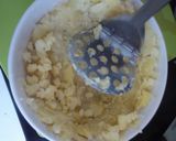 Foto langkah ke 1 dari resep Japanese Potato Salad.