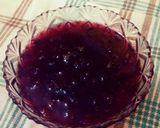 Foto langkah ke 5 dari resep Homemade Pancake with Cherry Syrup.