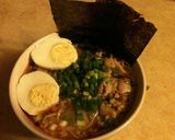 Foto langkah ke 4 dari resep Simple Home-made Spicy Miso Ramen.