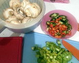 Foto langkah ke 1 dari resep Asem-Asem Jamur.