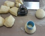 Foto langkah ke 6 dari resep Doughnut .