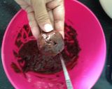 Foto langkah ke 3 dari resep Double Chocolate Chip Cookies Mrs. Firda.