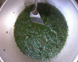 Foto langkah ke 4 dari resep Daun Singkong Tumbuk "kering".