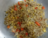 Foto langkah ke 2 dari resep Nasi Goreng Sehat.