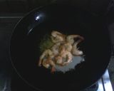 Foto langkah ke 3 dari resep Tumis Spaghetty Udang.