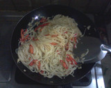 Foto langkah ke 5 dari resep Tumis Spaghetty Udang.