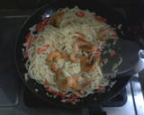 Foto langkah ke 6 dari resep Tumis Spaghetty Udang.