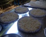 Foto langkah ke 8 dari resep Muffin Tape Keju.
