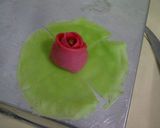 Foto langkah ke 4 dari resep Dadar Gulung Rose.