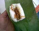Foto langkah ke 5 dari resep Lontong Isi Wortel dan Ayam.