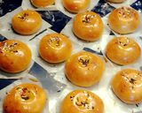 Foto langkah ke 6 dari resep Donat panggang ( oven ) empuk.