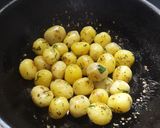 Foto langkah ke 3 dari resep Baby potato grill.