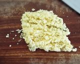 Foto langkah ke 3 dari resep Minyak Bawang Putih Serba Guna.