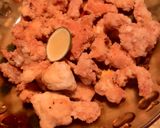 Foto langkah ke 2 dari resep chicken swim on salty egg sauce.