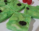 Foto langkah ke 6 dari resep Puding Roti Tawar Pandan.