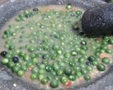 Foto langkah ke 4 dari resep Karedok Leunca (kambang).