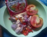 Foto langkah ke 2 dari resep Cah Kangkung Tauge Istimewa.