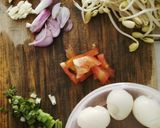 Foto langkah ke 1 dari resep Resep utk balita: sayur toge telur.