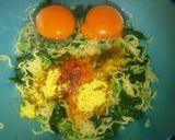 Foto langkah ke 2 dari resep Dadar Mie Bayam.