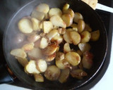 Foto langkah ke 3 dari resep Bratkartoffeln.